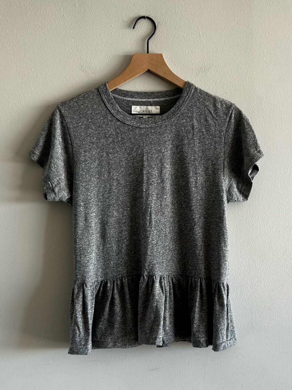 THE GREAT. The Ruffle Tee - Picture 4 of 14